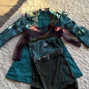 Uma Descendants costume